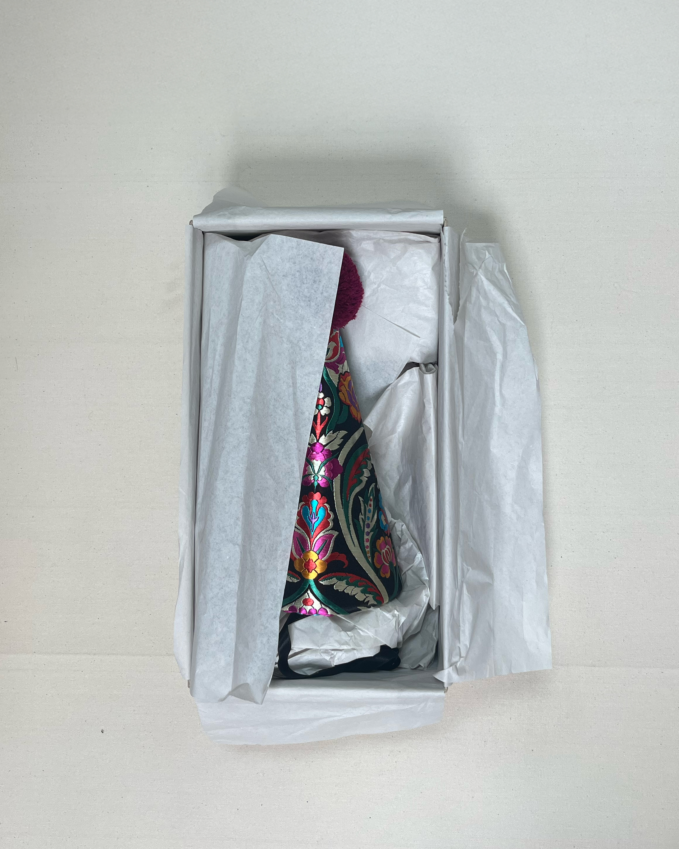 Hong Kong market party hat 2019